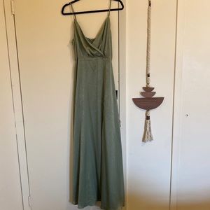 NEVER WORN TAGS ON Lulus Constantine Dusty Sage Maxi Dress Size M